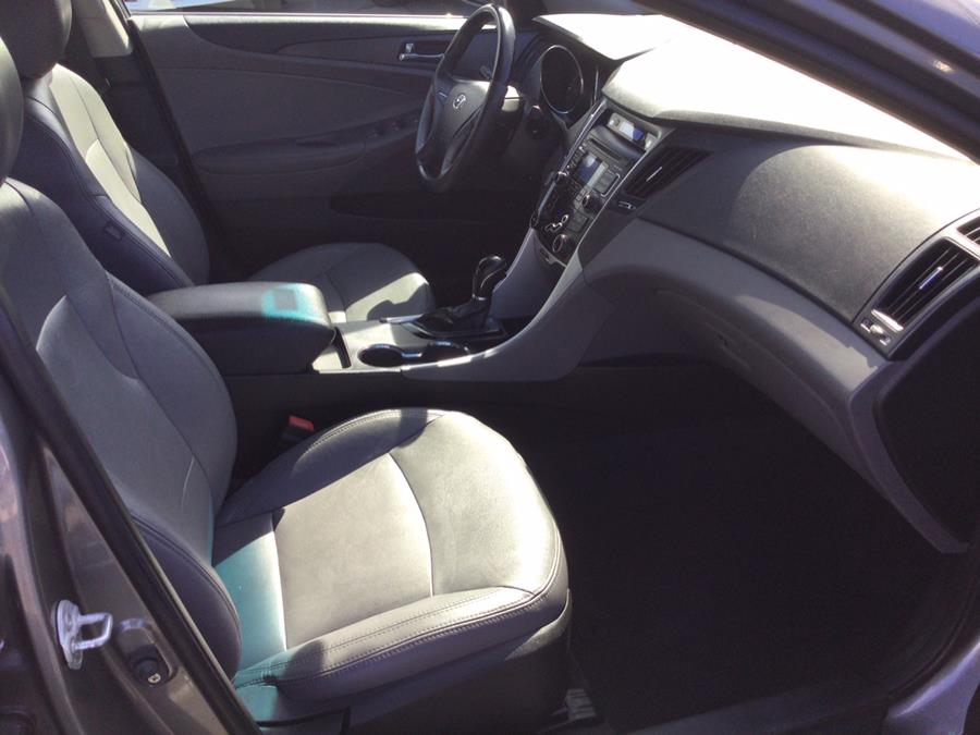 2011 Hyundai Sonata 4dr Sdn 2.4L Auto SE *Ltd Avail*, available for sale in Plantsville, Connecticut | L&S Automotive LLC. Plantsville, Connecticut 2011 Hyundai Sonata 4dr Sdn 2.4L Auto SE *Ltd Avail*, available for sale in Plantsville, Connecticut | L&S Automotive LLC. Plantsville, Connecticut