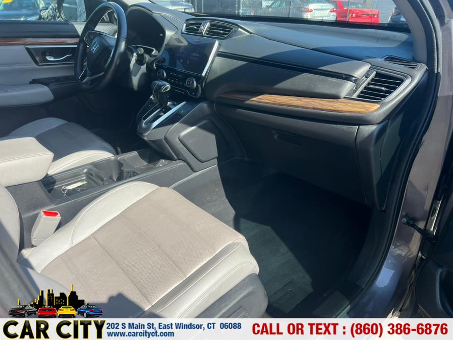 2018 Honda CR-V Touring 2WD, available for sale in East Windsor, Connecticut | Car City LLC. East Windsor, Connecticut 2018 Honda CR-V Touring 2WD, available for sale in East Windsor, Connecticut | Car City LLC. East Windsor, Connecticut