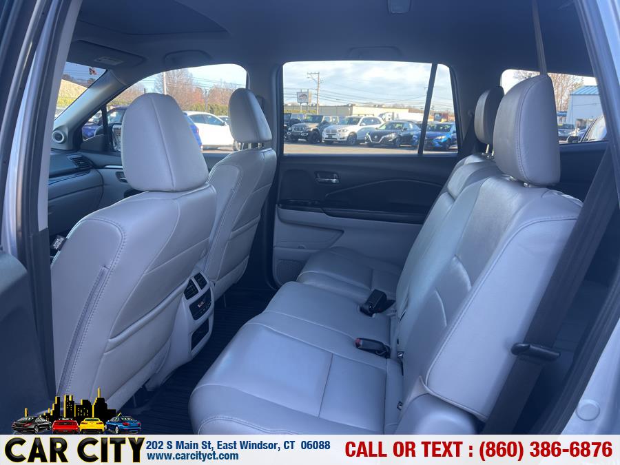 2017 Honda Pilot EX-L AWD, available for sale in East Windsor, Connecticut | Car City LLC. East Windsor, Connecticut 2017 Honda Pilot EX-L AWD, available for sale in East Windsor, Connecticut | Car City LLC. East Windsor, Connecticut