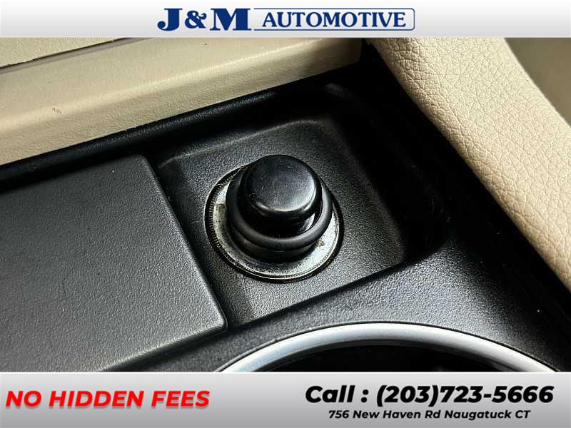 2015 Mercedes-benz M-class ML 350, available for sale in Naugatuck, Connecticut | J&M Automotive Sls&Svc LLC. Naugatuck, Connecticut 2015 Mercedes-benz M-class ML 350, available for sale in Naugatuck, Connecticut | J&M Automotive Sls&Svc LLC. Naugatuck, Connecticut