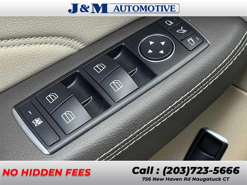 2015 Mercedes-benz M-class ML 350, available for sale in Naugatuck, Connecticut | J&M Automotive Sls&Svc LLC. Naugatuck, Connecticut 2015 Mercedes-benz M-class ML 350, available for sale in Naugatuck, Connecticut | J&M Automotive Sls&Svc LLC. Naugatuck, Connecticut