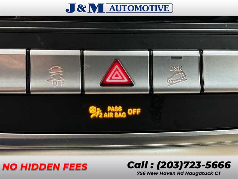 2015 Mercedes-benz M-class ML 350, available for sale in Naugatuck, Connecticut | J&M Automotive Sls&Svc LLC. Naugatuck, Connecticut 2015 Mercedes-benz M-class ML 350, available for sale in Naugatuck, Connecticut | J&M Automotive Sls&Svc LLC. Naugatuck, Connecticut
