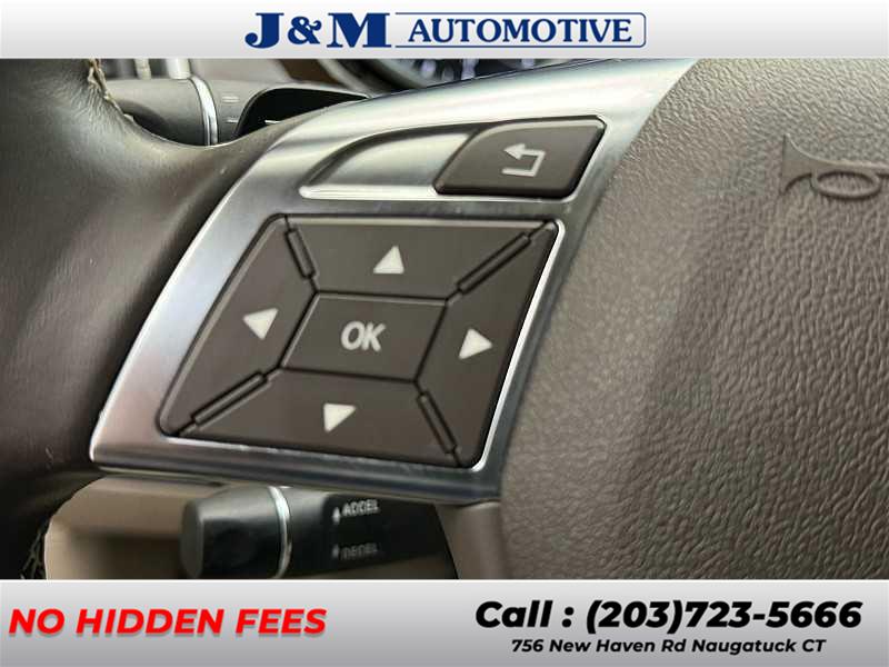 2015 Mercedes-benz M-class ML 350, available for sale in Naugatuck, Connecticut | J&M Automotive Sls&Svc LLC. Naugatuck, Connecticut 2015 Mercedes-benz M-class ML 350, available for sale in Naugatuck, Connecticut | J&M Automotive Sls&Svc LLC. Naugatuck, Connecticut