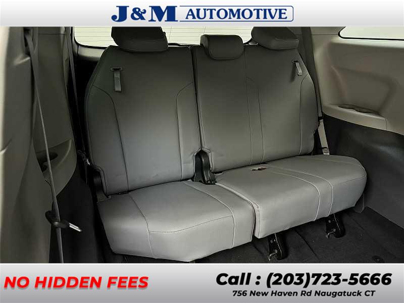 2021 Toyota Sienna XLE, available for sale in Naugatuck, Connecticut | J&M Automotive Sls&Svc LLC. Naugatuck, Connecticut 2021 Toyota Sienna XLE, available for sale in Naugatuck, Connecticut | J&M Automotive Sls&Svc LLC. Naugatuck, Connecticut