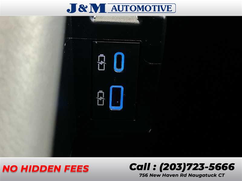 2021 Toyota Sienna XLE, available for sale in Naugatuck, Connecticut | J&M Automotive Sls&Svc LLC. Naugatuck, Connecticut 2021 Toyota Sienna XLE, available for sale in Naugatuck, Connecticut | J&M Automotive Sls&Svc LLC. Naugatuck, Connecticut