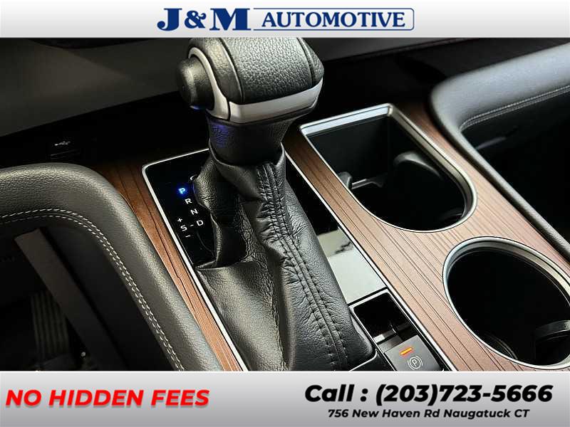 2021 Toyota Sienna XLE, available for sale in Naugatuck, Connecticut | J&M Automotive Sls&Svc LLC. Naugatuck, Connecticut 2021 Toyota Sienna XLE, available for sale in Naugatuck, Connecticut | J&M Automotive Sls&Svc LLC. Naugatuck, Connecticut