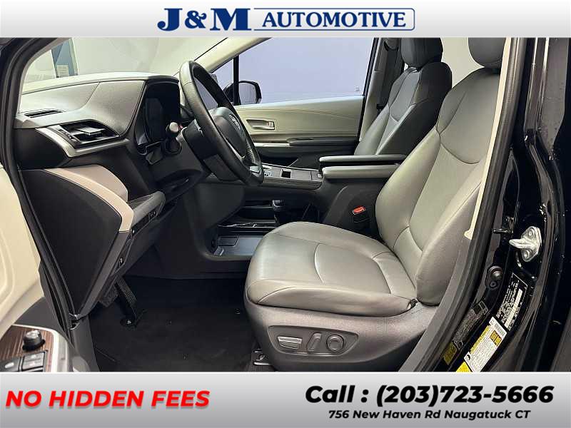 2021 Toyota Sienna XLE, available for sale in Naugatuck, Connecticut | J&M Automotive Sls&Svc LLC. Naugatuck, Connecticut 2021 Toyota Sienna XLE, available for sale in Naugatuck, Connecticut | J&M Automotive Sls&Svc LLC. Naugatuck, Connecticut