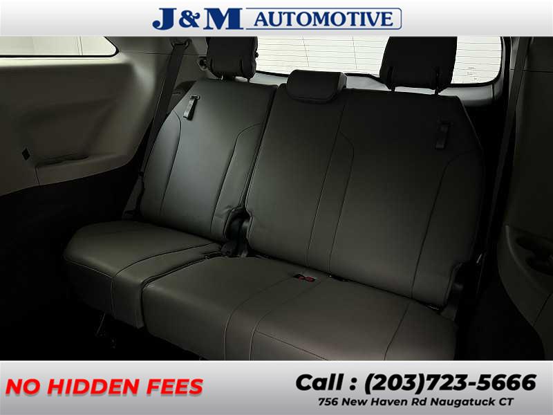 2021 Toyota Sienna XLE, available for sale in Naugatuck, Connecticut | J&M Automotive Sls&Svc LLC. Naugatuck, Connecticut 2021 Toyota Sienna XLE, available for sale in Naugatuck, Connecticut | J&M Automotive Sls&Svc LLC. Naugatuck, Connecticut