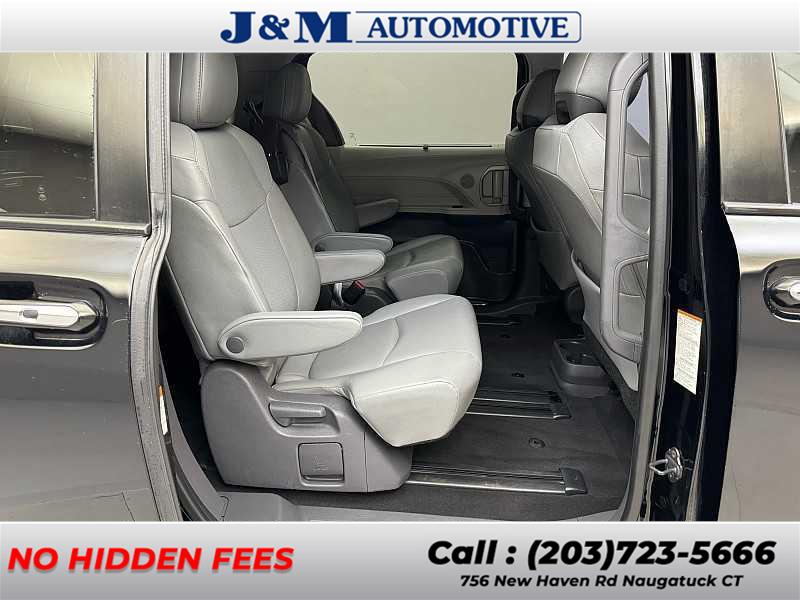 2021 Toyota Sienna XLE, available for sale in Naugatuck, Connecticut | J&M Automotive Sls&Svc LLC. Naugatuck, Connecticut 2021 Toyota Sienna XLE, available for sale in Naugatuck, Connecticut | J&M Automotive Sls&Svc LLC. Naugatuck, Connecticut