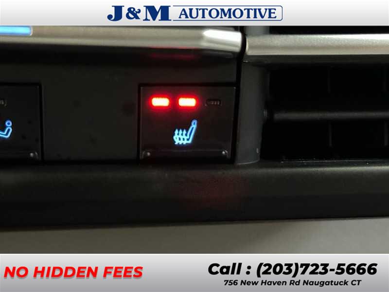 2021 Toyota Sienna XLE, available for sale in Naugatuck, Connecticut | J&M Automotive Sls&Svc LLC. Naugatuck, Connecticut 2021 Toyota Sienna XLE, available for sale in Naugatuck, Connecticut | J&M Automotive Sls&Svc LLC. Naugatuck, Connecticut