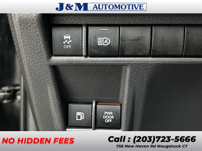 2021 Toyota Sienna XLE, available for sale in Naugatuck, Connecticut | J&M Automotive Sls&Svc LLC. Naugatuck, Connecticut 2021 Toyota Sienna XLE, available for sale in Naugatuck, Connecticut | J&M Automotive Sls&Svc LLC. Naugatuck, Connecticut