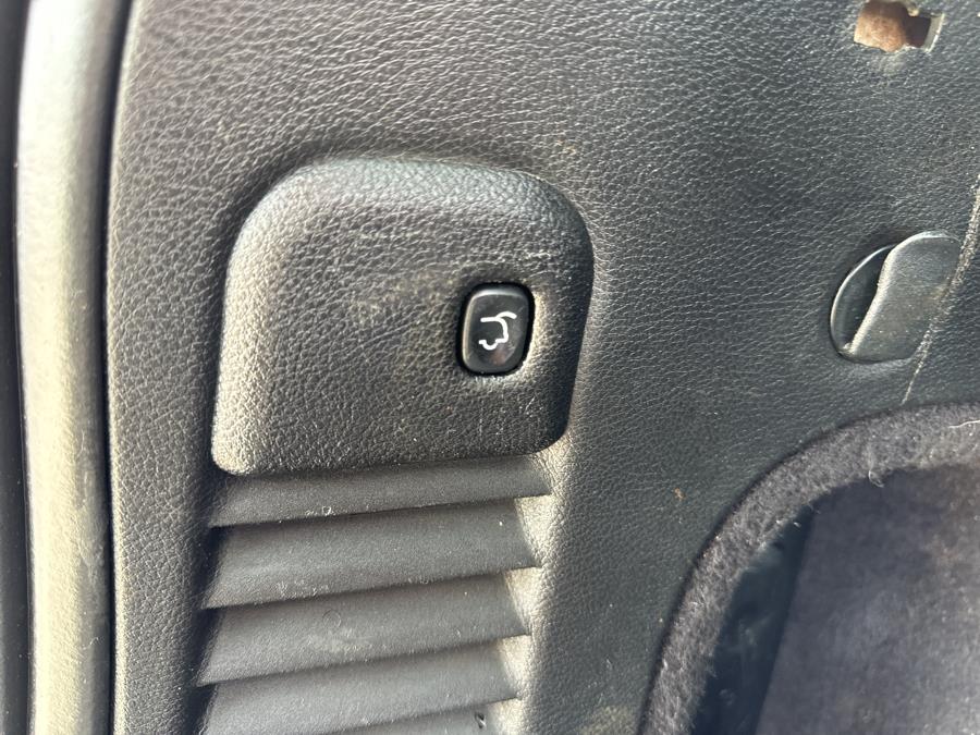 2014 Jeep Grand Cherokee 4WD 4dr Limited, available for sale in Worcester, Massachusetts | Worcester Auto Outlet LLC. Worcester, Massachusetts 2014 Jeep Grand Cherokee 4WD 4dr Limited, available for sale in Worcester, Massachusetts | Worcester Auto Outlet LLC. Worcester, Massachusetts