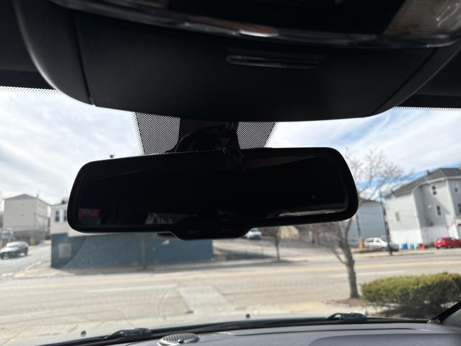 2014 Jeep Grand Cherokee 4WD 4dr Limited, available for sale in Worcester, Massachusetts | Worcester Auto Outlet LLC. Worcester, Massachusetts 2014 Jeep Grand Cherokee 4WD 4dr Limited, available for sale in Worcester, Massachusetts | Worcester Auto Outlet LLC. Worcester, Massachusetts