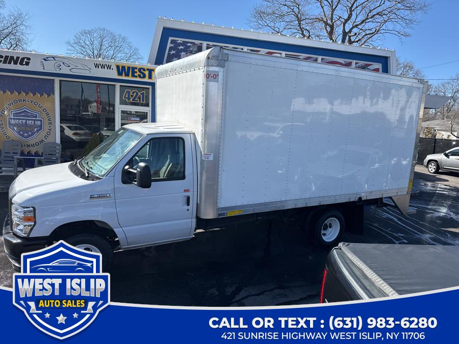 2022 Ford E-Series Cutaway E-350 DRW 158" WB, available for sale in West Islip, New York | West Islip Auto Sales. West Islip, New York 2022 Ford E-Series Cutaway E-350 DRW 158" WB, available for sale in West Islip, New York | West Islip Auto Sales. West Islip, New York