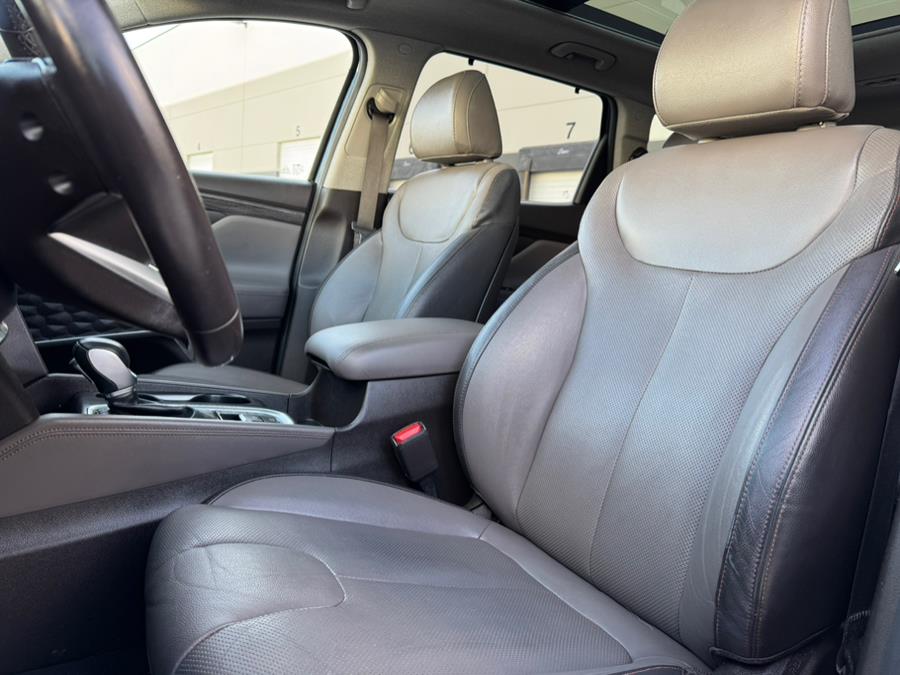 2020 Hyundai Santa Fe SEL 2.0T Auto AWD, available for sale in Salt Lake City, Utah | New Level Motors. Salt Lake City, Utah 2020 Hyundai Santa Fe SEL 2.0T Auto AWD, available for sale in Salt Lake City, Utah | New Level Motors. Salt Lake City, Utah