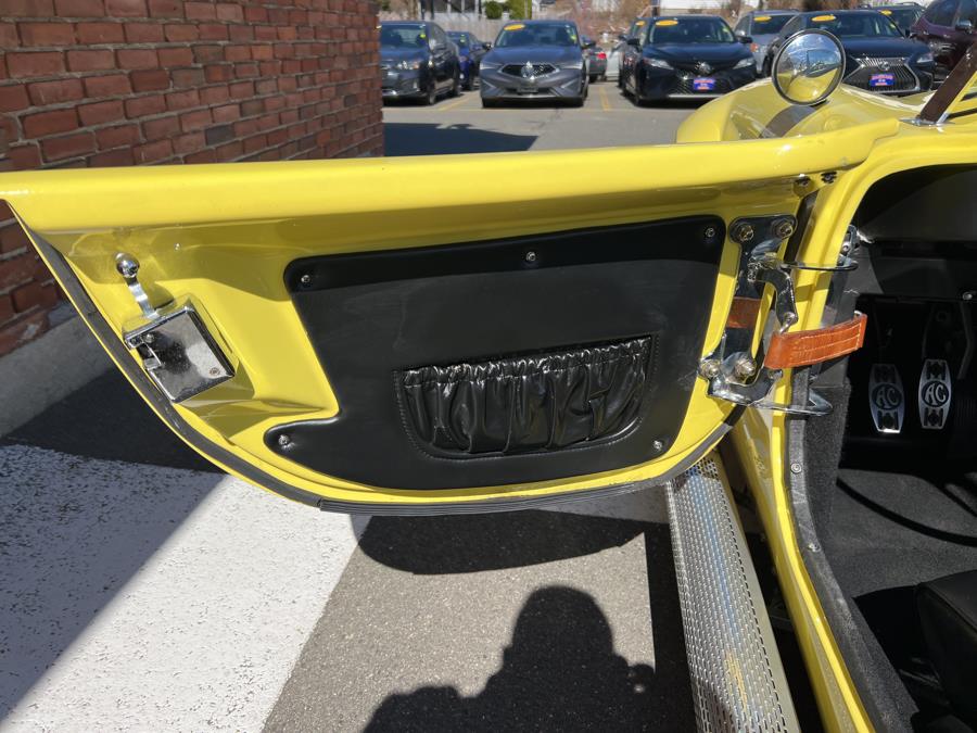 1966 Ford Shelby Cobra, available for sale in Waterbury, Connecticut | National Auto Brokers, Inc.. Waterbury, Connecticut 1966 Ford Shelby Cobra, available for sale in Waterbury, Connecticut | National Auto Brokers, Inc.. Waterbury, Connecticut
