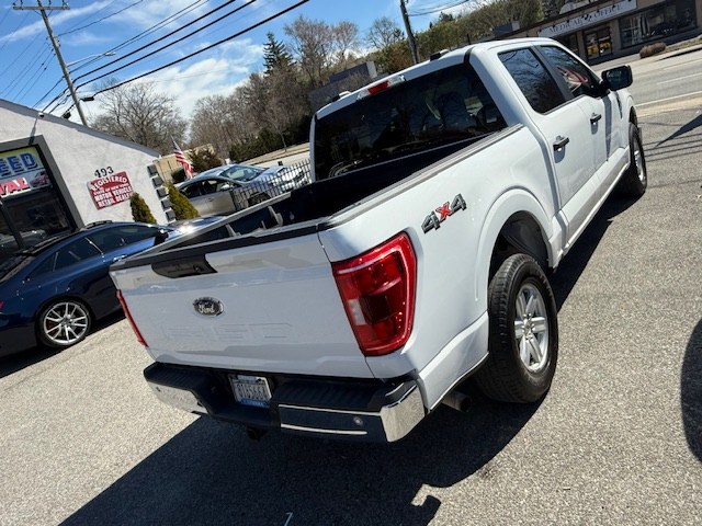 2021 Ford F-150 XLT 4WD SuperCrew 5.5'' Box, available for sale in Huntington Station, New York | Huntington Auto Mall. Huntington Station, New York 2021 Ford F-150 XLT 4WD SuperCrew 5.5'' Box, available for sale in Huntington Station, New York | Huntington Auto Mall. Huntington Station, New York