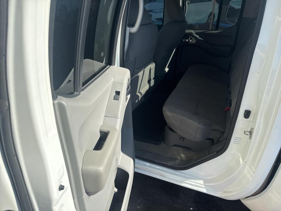 2018 Nissan Frontier Crew Cab 4x2 SV V6 Auto, available for sale in Kissimmee, Florida | Central florida Auto Trader. Kissimmee, Florida 2018 Nissan Frontier Crew Cab 4x2 SV V6 Auto, available for sale in Kissimmee, Florida | Central florida Auto Trader. Kissimmee, Florida