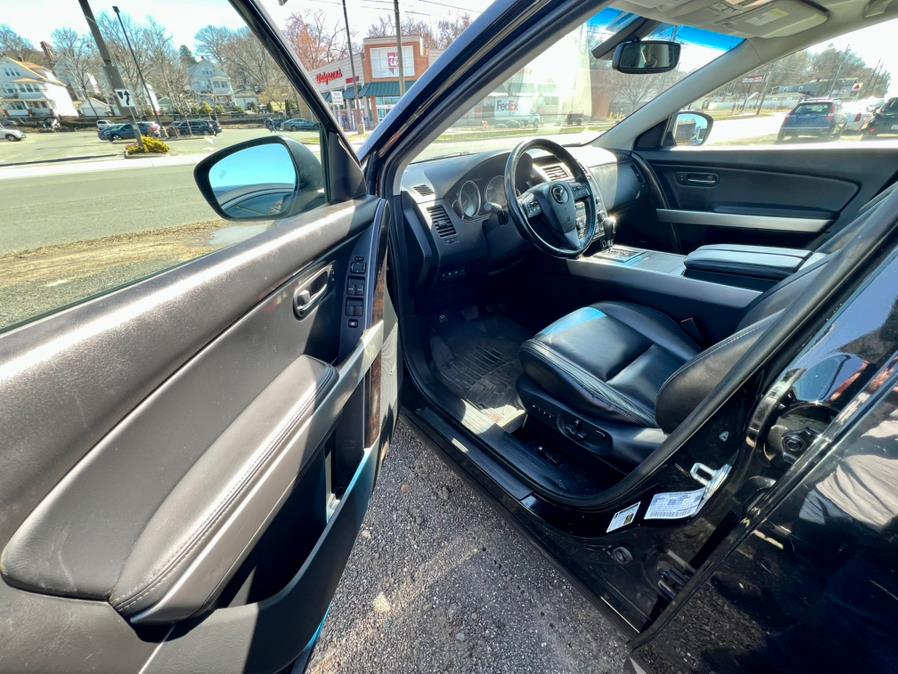2012 Mazda CX-9 AWD 4dr Grand Touring, available for sale in Wallingford, Connecticut | Wallingford Auto Center LLC. Wallingford, Connecticut 2012 Mazda CX-9 AWD 4dr Grand Touring, available for sale in Wallingford, Connecticut | Wallingford Auto Center LLC. Wallingford, Connecticut