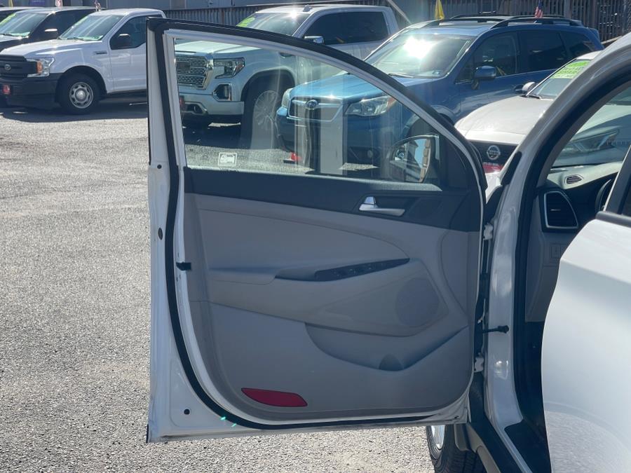 2021 Hyundai Tucson SE FWD, available for sale in Irvington , New Jersey | Auto Haus of Irvington Corp. Irvington , New Jersey 2021 Hyundai Tucson SE FWD, available for sale in Irvington , New Jersey | Auto Haus of Irvington Corp. Irvington , New Jersey
