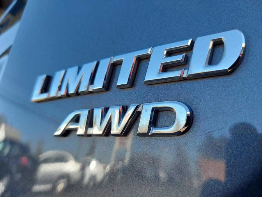 2015 Toyota RAV4 AWD 4dr Limited (Natl), available for sale in East Windsor, Connecticut | United Auto Sales of E Windsor, Inc. East Windsor, Connecticut 2015 Toyota RAV4 AWD 4dr Limited (Natl), available for sale in East Windsor, Connecticut | United Auto Sales of E Windsor, Inc. East Windsor, Connecticut