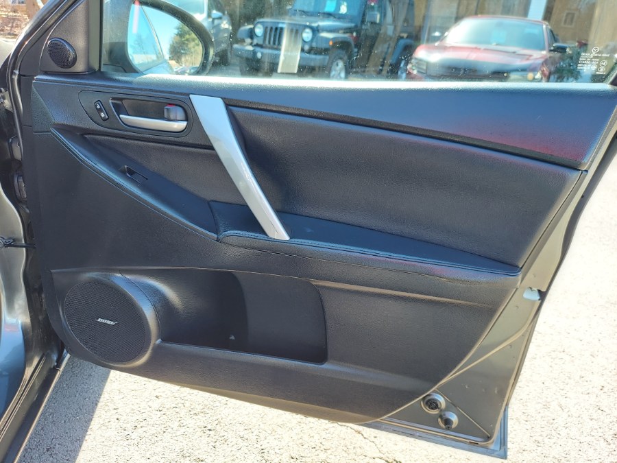 2011 Mazda Mazda3 4dr Sdn Auto s Grand Touring, available for sale in East Windsor, Connecticut | United Auto Sales of E Windsor, Inc. East Windsor, Connecticut 2011 Mazda Mazda3 4dr Sdn Auto s Grand Touring, available for sale in East Windsor, Connecticut | United Auto Sales of E Windsor, Inc. East Windsor, Connecticut