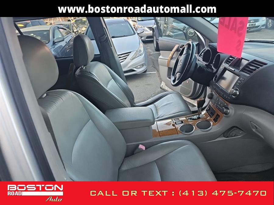 2008 Toyota Highlander Hybrid 4WD 4dr Limited w/3rd Row, available for sale in Springfield, Massachusetts | Boston Road Auto. Springfield, Massachusetts 2008 Toyota Highlander Hybrid 4WD 4dr Limited w/3rd Row, available for sale in Springfield, Massachusetts | Boston Road Auto. Springfield, Massachusetts