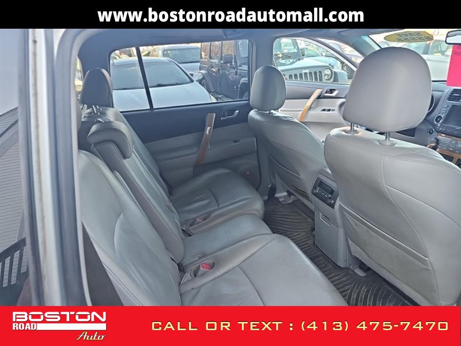 2008 Toyota Highlander Hybrid 4WD 4dr Limited w/3rd Row, available for sale in Springfield, Massachusetts | Boston Road Auto. Springfield, Massachusetts 2008 Toyota Highlander Hybrid 4WD 4dr Limited w/3rd Row, available for sale in Springfield, Massachusetts | Boston Road Auto. Springfield, Massachusetts