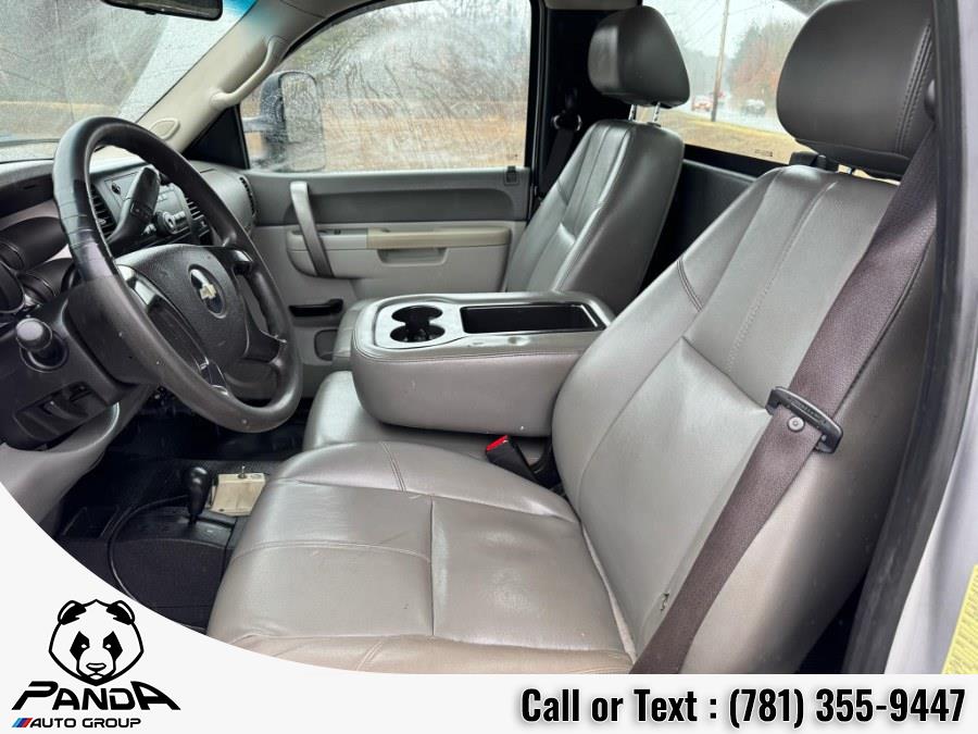 2010 Chevrolet Silverado 3500HD 4WD Reg Cab 137.0" WB, 59.9" CA WT, available for sale in Abington, Massachusetts | Panda Auto Group. Abington, Massachusetts 2010 Chevrolet Silverado 3500HD 4WD Reg Cab 137.0" WB, 59.9" CA WT, available for sale in Abington, Massachusetts | Panda Auto Group. Abington, Massachusetts