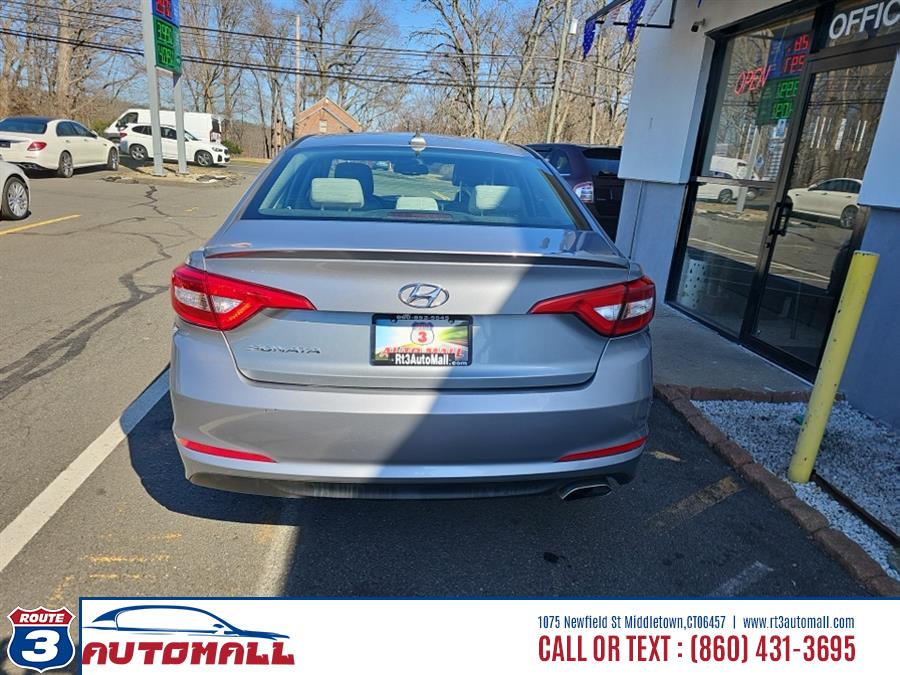 2017 Hyundai Sonata SE 2.4L PZEV, available for sale in Middletown, Connecticut | RT 3 AUTO MALL LLC. Middletown, Connecticut 2017 Hyundai Sonata SE 2.4L PZEV, available for sale in Middletown, Connecticut | RT 3 AUTO MALL LLC. Middletown, Connecticut