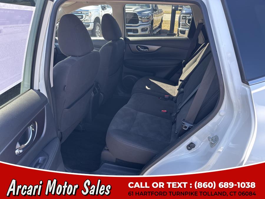 2016 Nissan Rogue AWD 4dr SV, available for sale in Tolland, Connecticut | Arcari Motor Sales. Tolland, Connecticut 2016 Nissan Rogue AWD 4dr SV, available for sale in Tolland, Connecticut | Arcari Motor Sales. Tolland, Connecticut