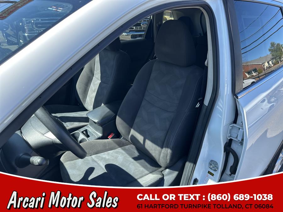 2016 Nissan Rogue AWD 4dr SV, available for sale in Tolland, Connecticut | Arcari Motor Sales. Tolland, Connecticut 2016 Nissan Rogue AWD 4dr SV, available for sale in Tolland, Connecticut | Arcari Motor Sales. Tolland, Connecticut