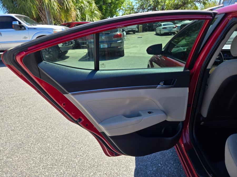 2017 Hyundai Elantra SE 2.0L Auto (Ulsan Plant), available for sale in Orlando, Florida | Ideal Auto Sales & Repairs. Orlando, Florida 2017 Hyundai Elantra SE 2.0L Auto (Ulsan Plant), available for sale in Orlando, Florida | Ideal Auto Sales & Repairs. Orlando, Florida