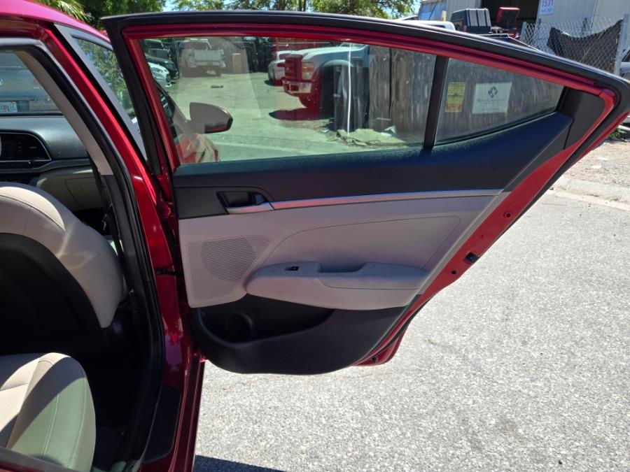 2017 Hyundai Elantra SE 2.0L Auto (Ulsan Plant), available for sale in Orlando, Florida | Ideal Auto Sales & Repairs. Orlando, Florida 2017 Hyundai Elantra SE 2.0L Auto (Ulsan Plant), available for sale in Orlando, Florida | Ideal Auto Sales & Repairs. Orlando, Florida