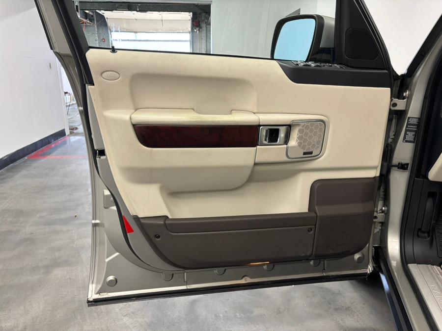 2010 Land Rover Range Rover 4WD 4dr HSE, available for sale in Elizabeth, New Jersey | Dream Auto Group. Elizabeth, New Jersey 2010 Land Rover Range Rover 4WD 4dr HSE, available for sale in Elizabeth, New Jersey | Dream Auto Group. Elizabeth, New Jersey