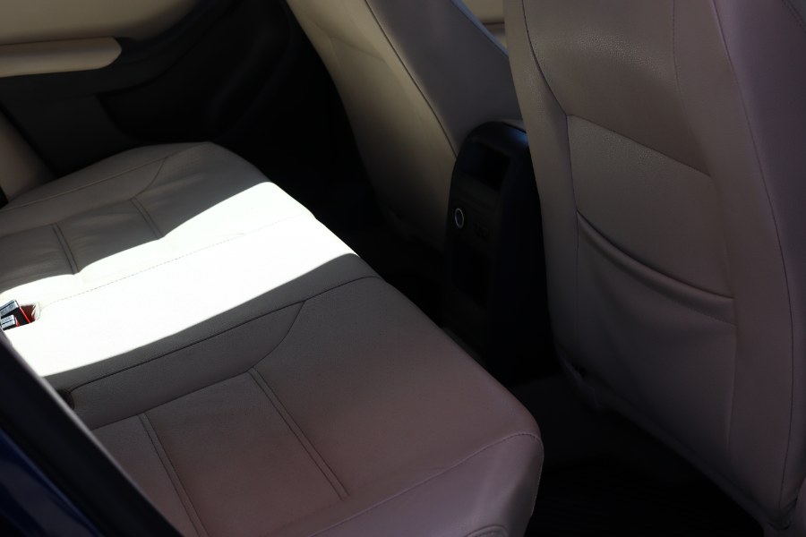 2012 Volkswagen Jetta Sedan 4dr Auto SEL w/Sunroof, available for sale in Jamaica, New York | Hillside Auto Mall Inc.. Jamaica, New York 2012 Volkswagen Jetta Sedan 4dr Auto SEL w/Sunroof, available for sale in Jamaica, New York | Hillside Auto Mall Inc.. Jamaica, New York