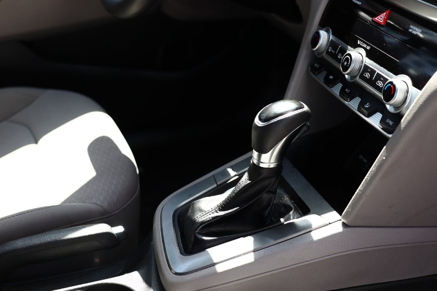 2020 Hyundai Elantra SEL IVT SULEV, available for sale in Jamaica, New York | Hillside Auto Mall Inc.. Jamaica, New York 2020 Hyundai Elantra SEL IVT SULEV, available for sale in Jamaica, New York | Hillside Auto Mall Inc.. Jamaica, New York