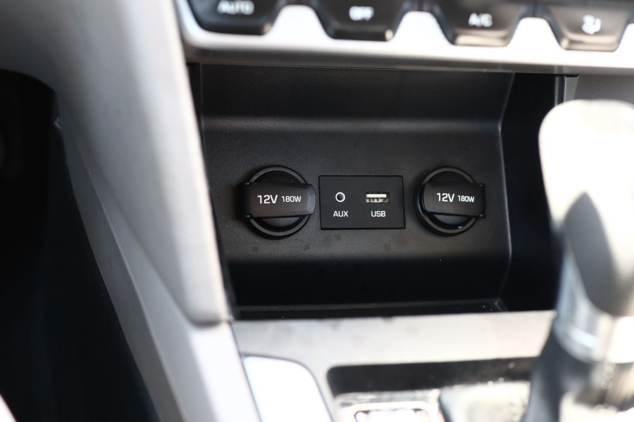 2020 Hyundai Elantra SEL IVT SULEV, available for sale in Jamaica, New York | Hillside Auto Mall Inc.. Jamaica, New York 2020 Hyundai Elantra SEL IVT SULEV, available for sale in Jamaica, New York | Hillside Auto Mall Inc.. Jamaica, New York