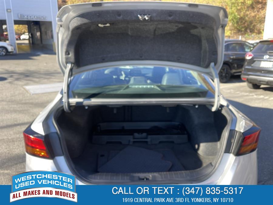 2022 Nissan Altima 2.5 SR, available for sale in Yonkers, New York | Apex Westchester Used Vehicles. Yonkers, New York 2022 Nissan Altima 2.5 SR, available for sale in Yonkers, New York | Apex Westchester Used Vehicles. Yonkers, New York