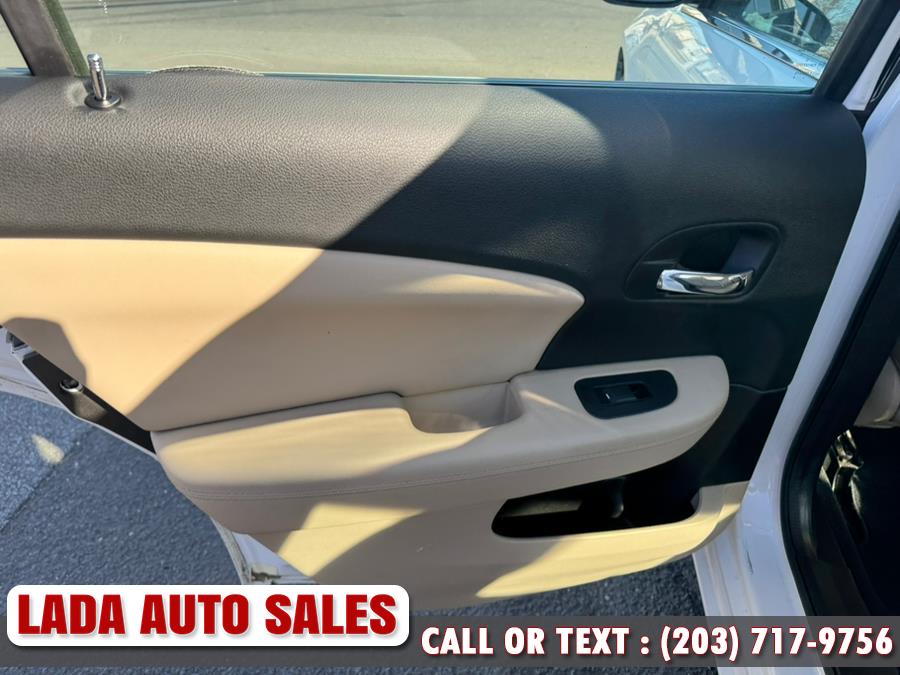 2014 Chrysler 200 4dr Sdn Limited, available for sale in Bridgeport, Connecticut | Lada Auto Sales. Bridgeport, Connecticut 2014 Chrysler 200 4dr Sdn Limited, available for sale in Bridgeport, Connecticut | Lada Auto Sales. Bridgeport, Connecticut