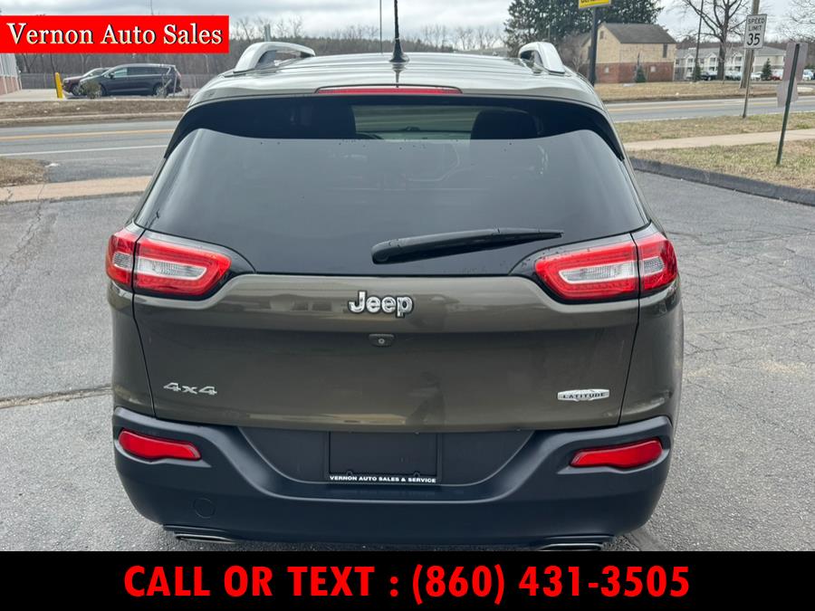 2015 Jeep Cherokee 4WD 4dr Latitude, available for sale in Manchester, Connecticut | Vernon Auto Sale & Service. Manchester, Connecticut 2015 Jeep Cherokee 4WD 4dr Latitude, available for sale in Manchester, Connecticut | Vernon Auto Sale & Service. Manchester, Connecticut