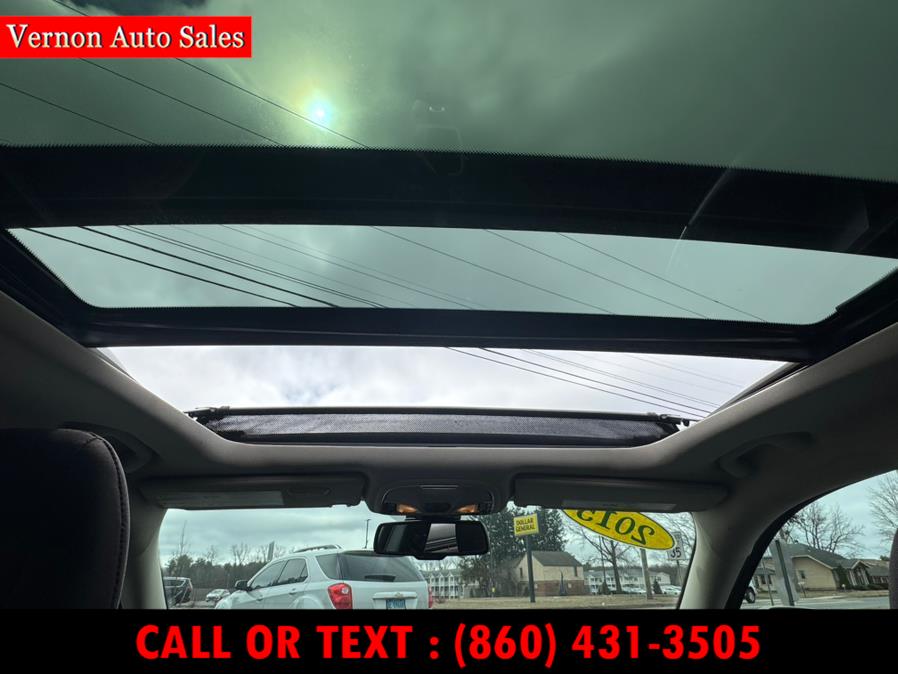 2015 Jeep Cherokee 4WD 4dr Latitude, available for sale in Manchester, Connecticut | Vernon Auto Sale & Service. Manchester, Connecticut 2015 Jeep Cherokee 4WD 4dr Latitude, available for sale in Manchester, Connecticut | Vernon Auto Sale & Service. Manchester, Connecticut