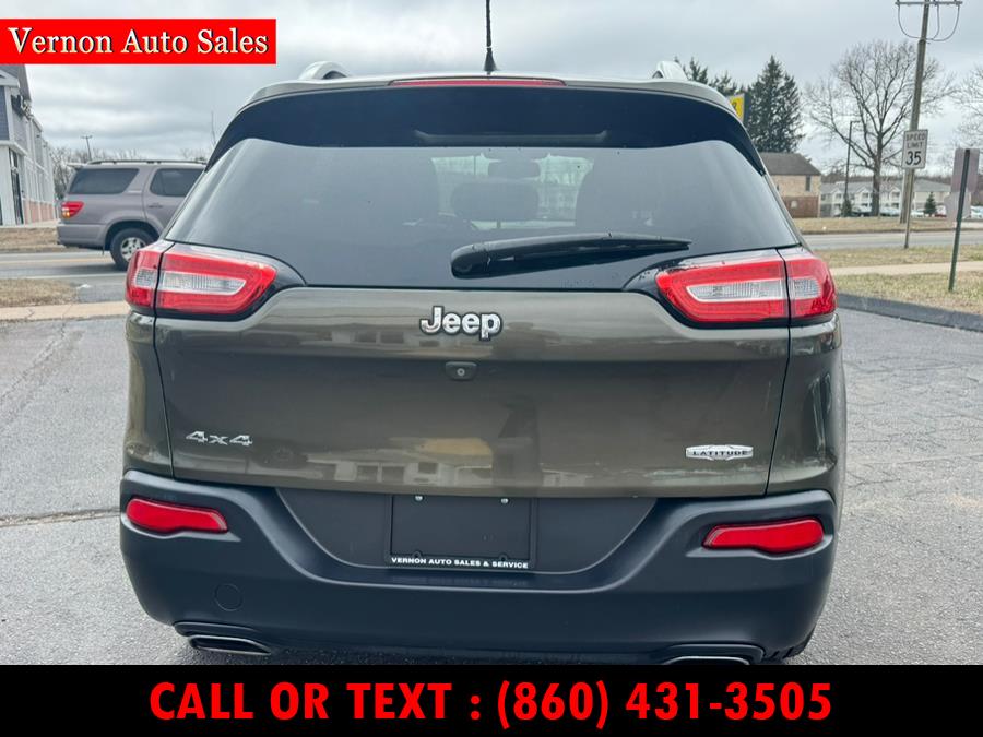 2015 Jeep Cherokee 4WD 4dr Latitude, available for sale in Manchester, Connecticut | Vernon Auto Sale & Service. Manchester, Connecticut 2015 Jeep Cherokee 4WD 4dr Latitude, available for sale in Manchester, Connecticut | Vernon Auto Sale & Service. Manchester, Connecticut