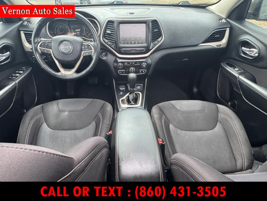 2015 Jeep Cherokee 4WD 4dr Latitude, available for sale in Manchester, Connecticut | Vernon Auto Sale & Service. Manchester, Connecticut 2015 Jeep Cherokee 4WD 4dr Latitude, available for sale in Manchester, Connecticut | Vernon Auto Sale & Service. Manchester, Connecticut