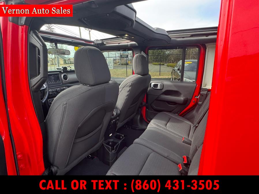 2021 Jeep Wrangler Unlimited Sahara 4x4, available for sale in Manchester, Connecticut | Vernon Auto Sale & Service. Manchester, Connecticut 2021 Jeep Wrangler Unlimited Sahara 4x4, available for sale in Manchester, Connecticut | Vernon Auto Sale & Service. Manchester, Connecticut