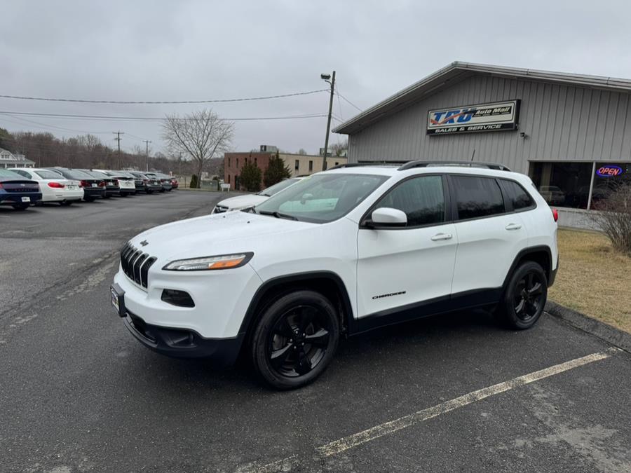 2017 Jeep Cherokee HIGH ALTITUDE 4X4, available for sale in Berlin, Connecticut | Tru Auto Mall. Berlin, Connecticut 2017 Jeep Cherokee HIGH ALTITUDE 4X4, available for sale in Berlin, Connecticut | Tru Auto Mall. Berlin, Connecticut