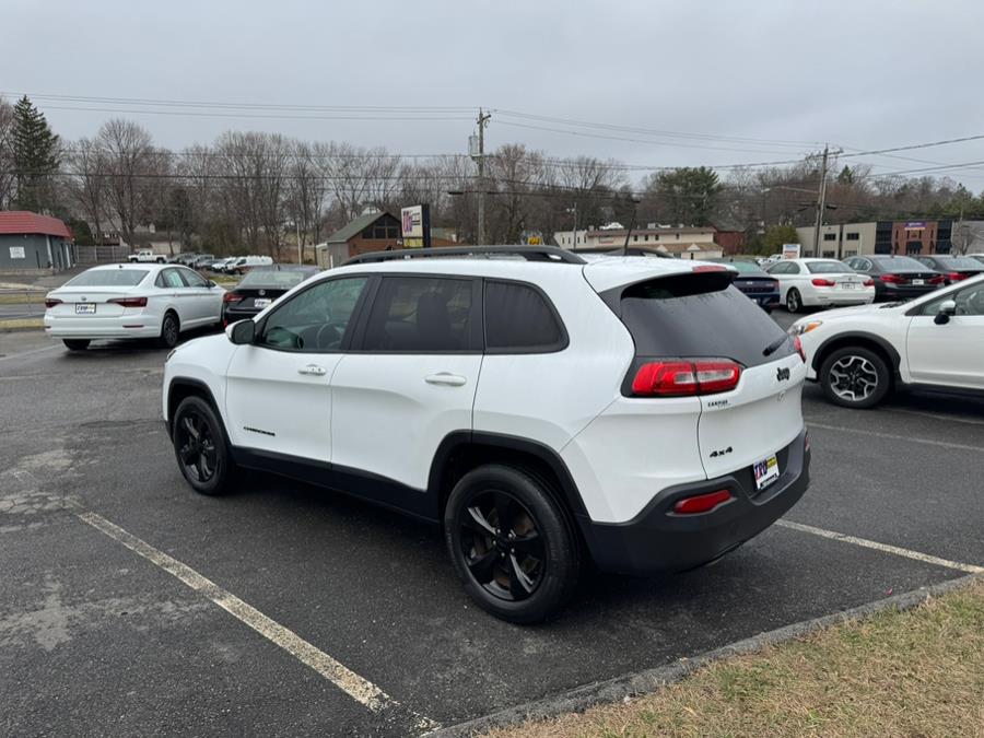 2017 Jeep Cherokee HIGH ALTITUDE 4X4, available for sale in Berlin, Connecticut | Tru Auto Mall. Berlin, Connecticut 2017 Jeep Cherokee HIGH ALTITUDE 4X4, available for sale in Berlin, Connecticut | Tru Auto Mall. Berlin, Connecticut