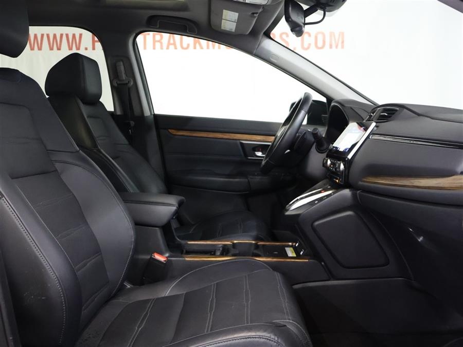 2022 Honda Cr-v TOURING, available for sale in Paterson, New Jersey | Fast Track Motors. Paterson, New Jersey 2022 Honda Cr-v TOURING, available for sale in Paterson, New Jersey | Fast Track Motors. Paterson, New Jersey