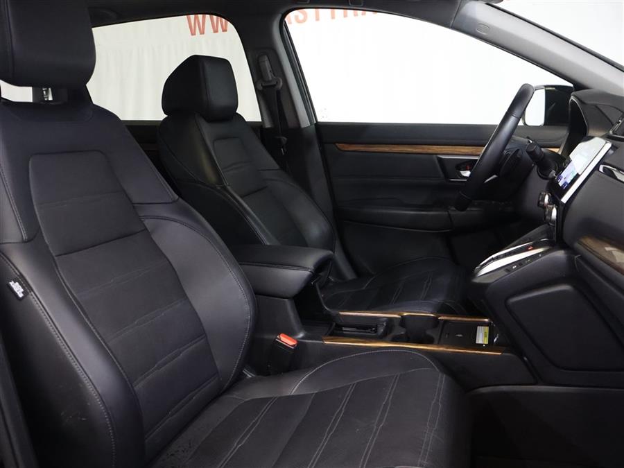 2022 Honda Cr-v TOURING, available for sale in Paterson, New Jersey | Fast Track Motors. Paterson, New Jersey 2022 Honda Cr-v TOURING, available for sale in Paterson, New Jersey | Fast Track Motors. Paterson, New Jersey