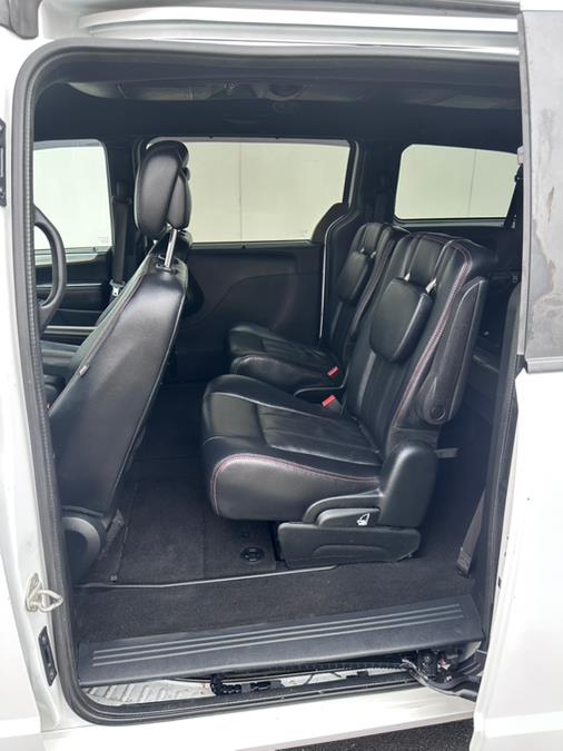 2018 Dodge Grand Caravan GT Wagon, available for sale in Garfield, New Jersey | Mikes Auto Sales LLC. Garfield, New Jersey 2018 Dodge Grand Caravan GT Wagon, available for sale in Garfield, New Jersey | Mikes Auto Sales LLC. Garfield, New Jersey